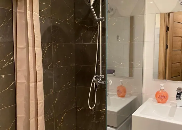 Cat Garden Business Dzīvoklis